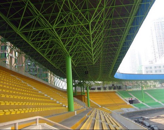 梧州体育场看台网架工程